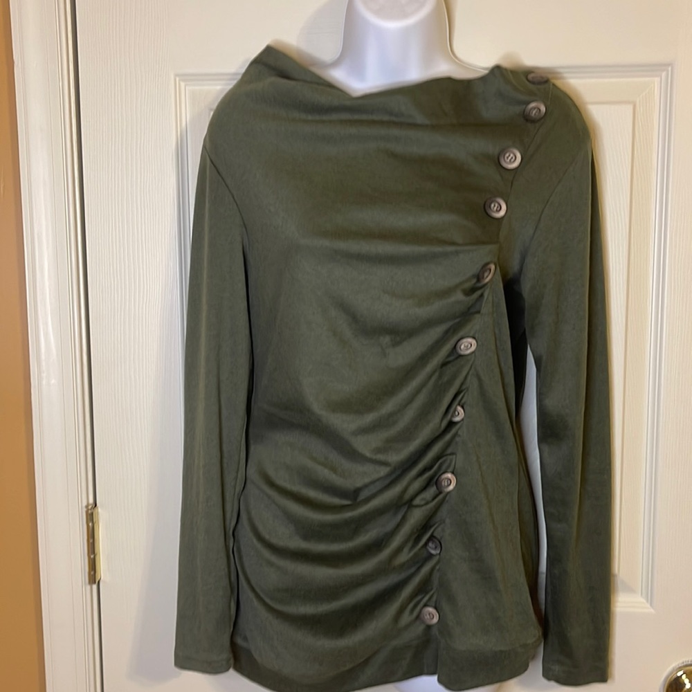 4. Allegra K size L olive green top. Button detail on left side.